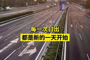 稳定！半场雷吉8中6取14分&波普8中5得12分&波特7中5拿10分